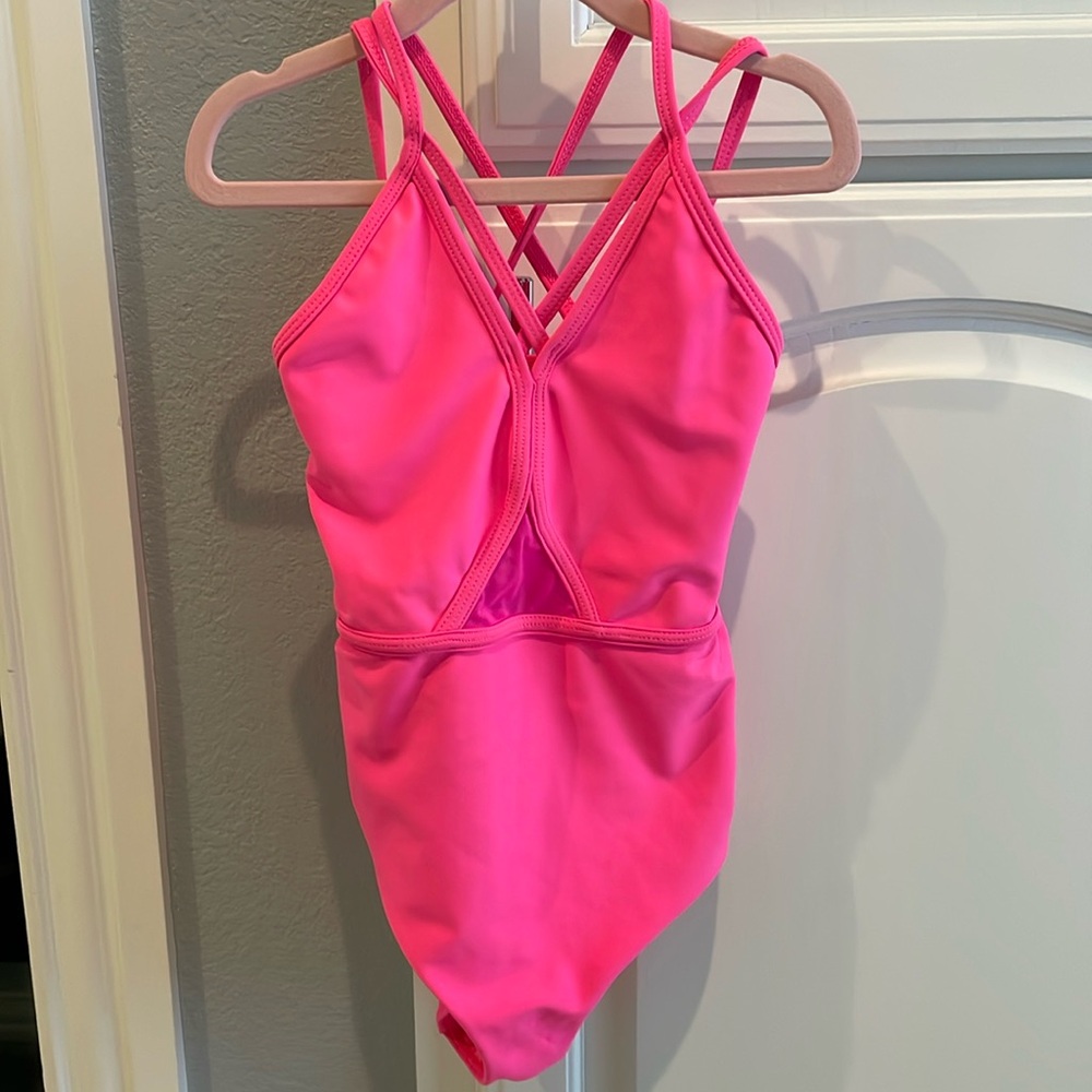 Five Dancewear Leo 
Youth large 
Barely worn/ smoke free home 
EUC